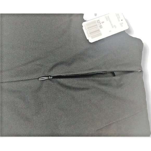 Forever 21 Misses S/P Small Petite Black Capri Gaucho Pants New - Picture 4 of 4